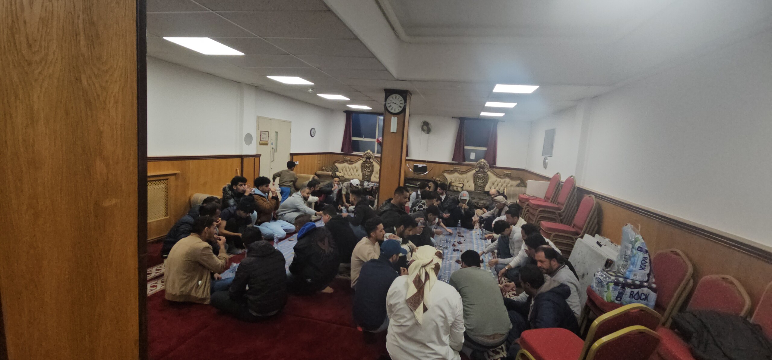 لمة عشاء اجتماعية في يوم عرفة